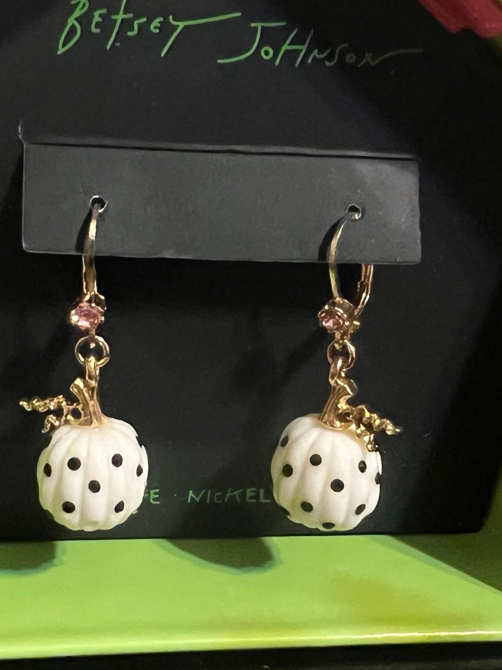 Betsey Johnson White Polka Dot Pumpkin Drop Earrings